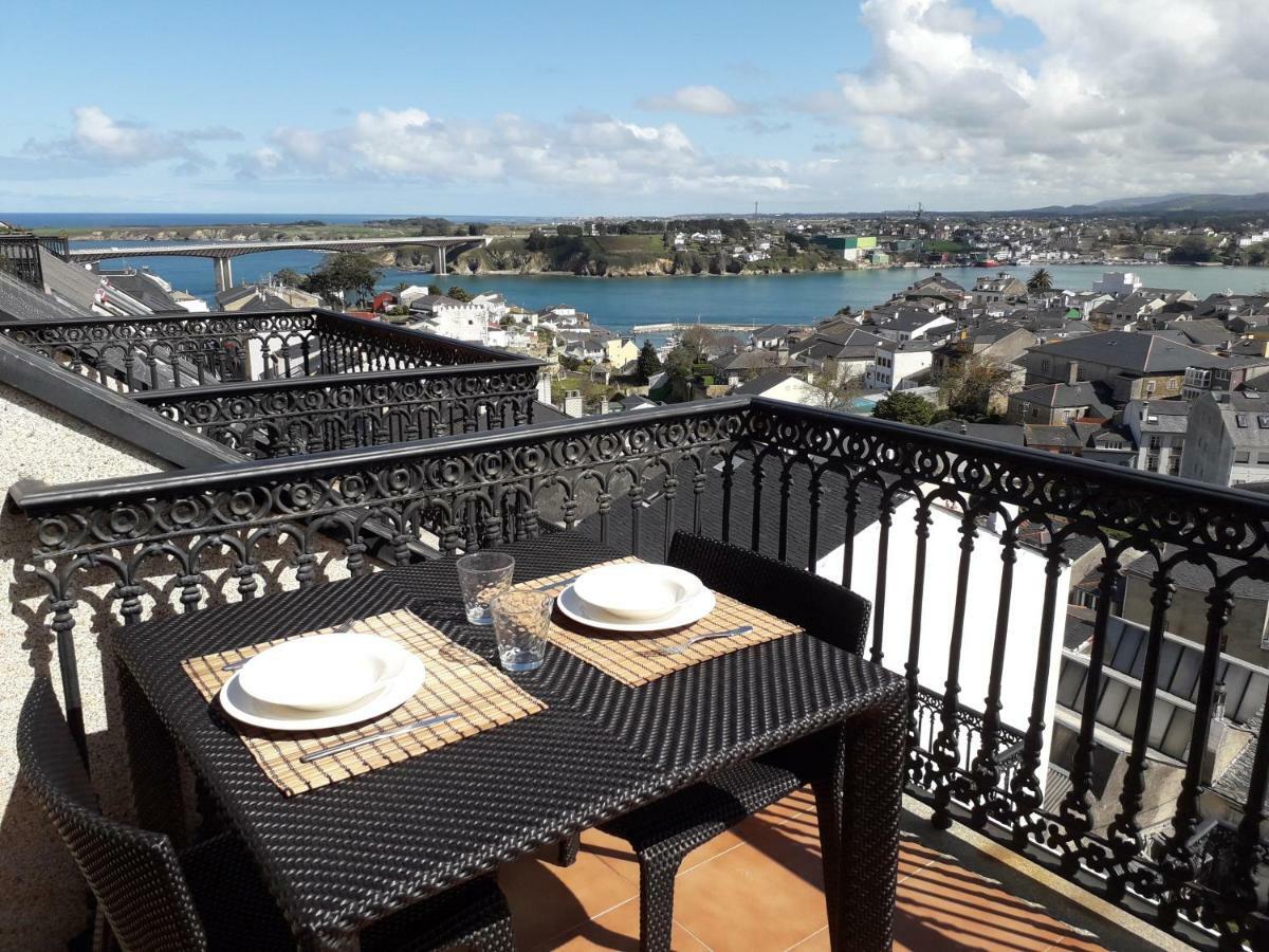 Atico Centrico Con Piscina Comunitaria Appartement Ribadeo Buitenkant foto